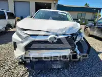 2025 Toyota RAV4 фото