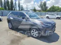 2025 Toyota RAV4 фото