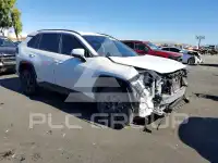 2025 Toyota RAV4 фото