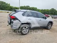 2025 Toyota RAV4 фото