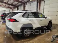 2025 Toyota RAV4 фото