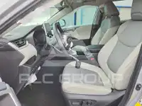 2025 Toyota RAV4 фото