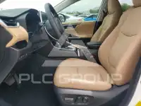 2025 Toyota RAV4 фото