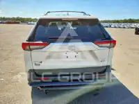 2025 Toyota RAV4 фото