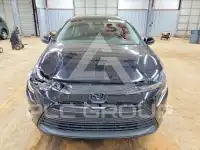 2025 Toyota COROLLA фото