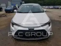 2025 Toyota COROLLA фото