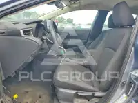 2025 Toyota COROLLA фото