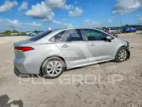 2025 Toyota COROLLA фото