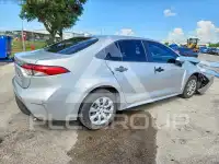 2025 Toyota COROLLA фото