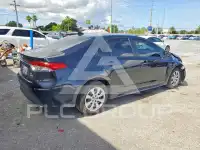 2025 Toyota COROLLA фото