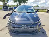 2025 Toyota COROLLA фото