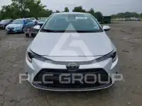 2025 Toyota COROLLA фото