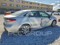 2025 Toyota COROLLA фото