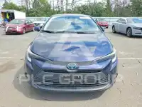 2025 Toyota COROLLA фото