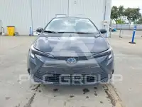 2025 Toyota COROLLA фото