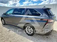 2025 Toyota SIENNA photo