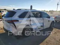 2025 Toyota SIENNA photo
