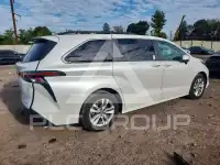 2025 Toyota SIENNA фото