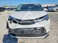 2025 Toyota SIENNA фото