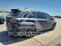 2025 Toyota SIENNA фото