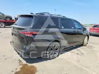2025 Toyota SIENNA фото