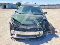 2025 Toyota SIENNA photo