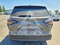 2025 Toyota SIENNA фото