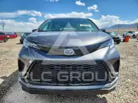 2025 Toyota SIENNA фото