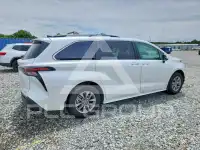 2025 Toyota SIENNA фото