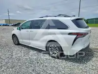 2025 Toyota SIENNA фото