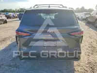 2025 Toyota SIENNA фото
