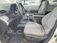 2025 Toyota SIENNA фото
