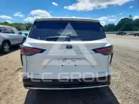 2025 Toyota SIENNA фото
