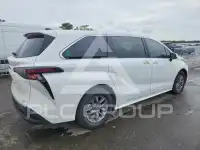 2025 Toyota SIENNA photo