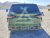 2025 Toyota SIENNA фото