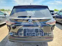 2025 Toyota SIENNA фото