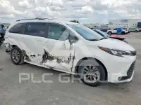 2025 Toyota SIENNA фото