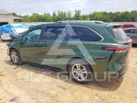 2025 Toyota SIENNA фото