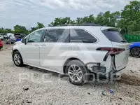 2025 Toyota SIENNA фото