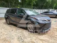 2025 Toyota SIENNA фото