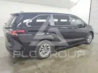 2025 Toyota SIENNA фото