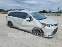 2025 Toyota SIENNA фото