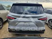 2025 Toyota SIENNA фото