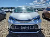 2025 Toyota SIENNA фото
