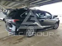 2025 Toyota SIENNA фото