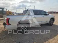 2025 Toyota TUNDRA фото