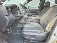 2025 Toyota SEQUOIA фото