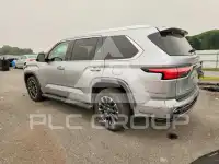 2025 Toyota SEQUOIA фото
