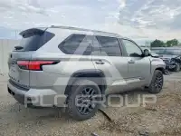 2025 Toyota SEQUOIA фото