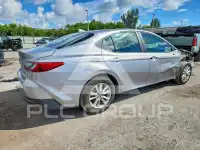 2025 Toyota CAMRY фото